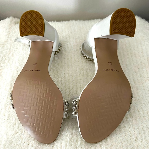 NWT White Pearl Heels - Handmade in Greece - Picture 4 of 6